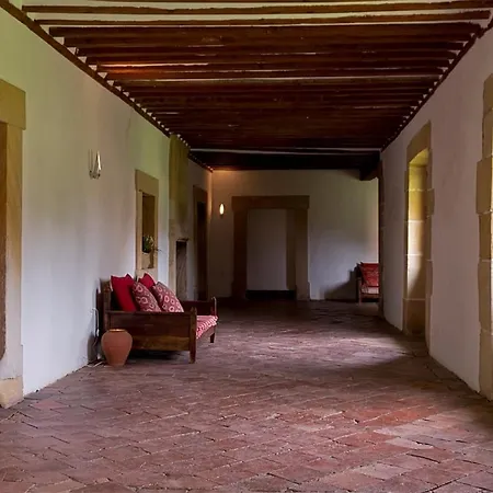 Casa Fuerte San Gregorio Ii * Almarza